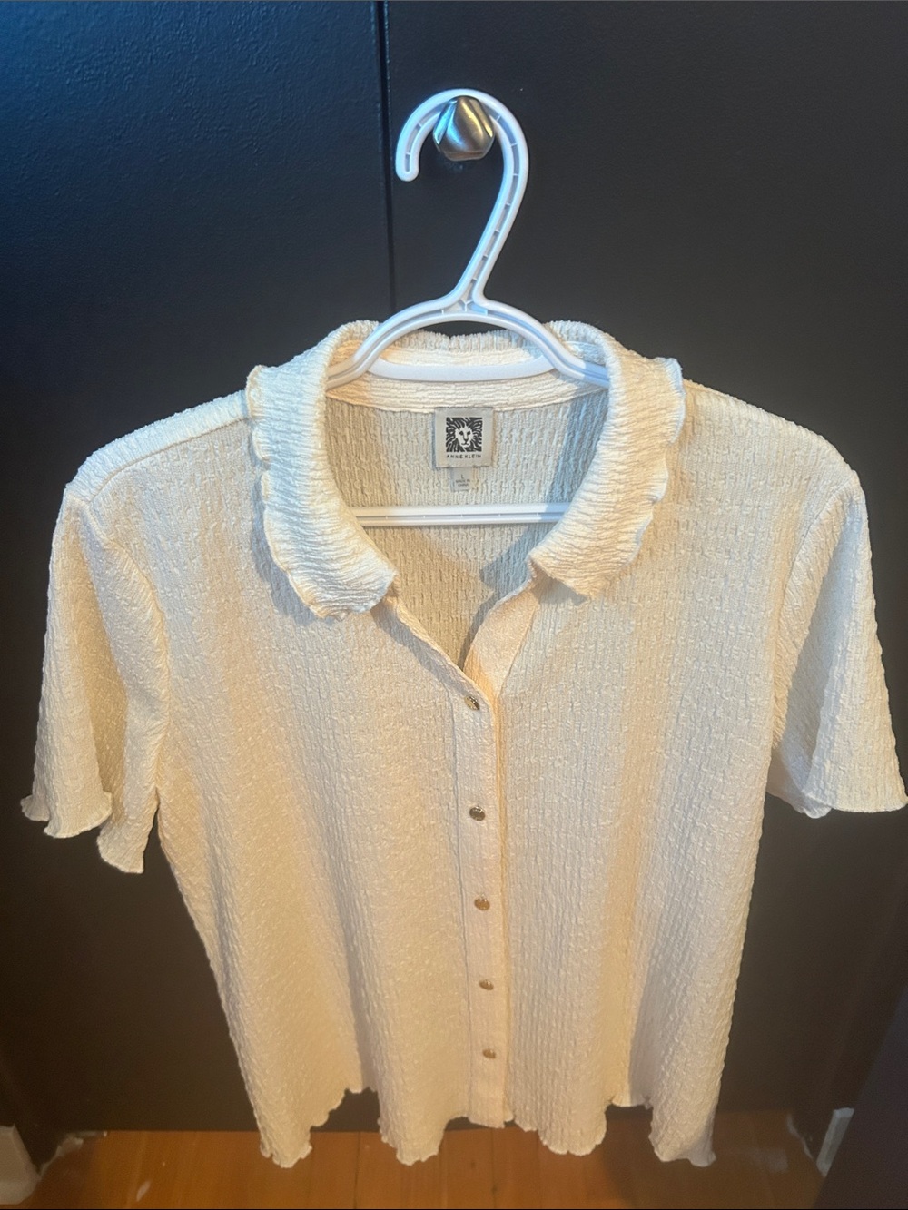 Anne Klein Cream Textured Button-Down Ruffle Collar Top Size Large